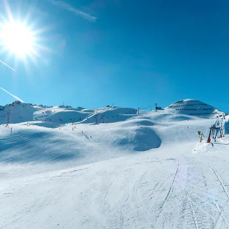 Anneliese By Interhome *